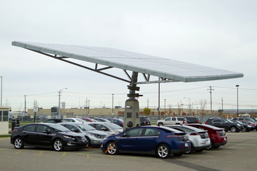 GM getting its second sun-tracking Solar Tree from Envision Solar